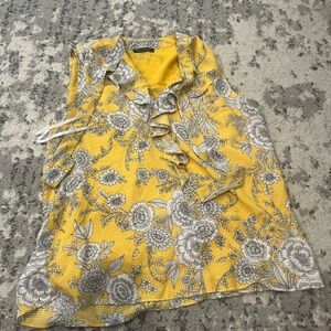 Floral Yellow and Gray Sleeveless Blouse